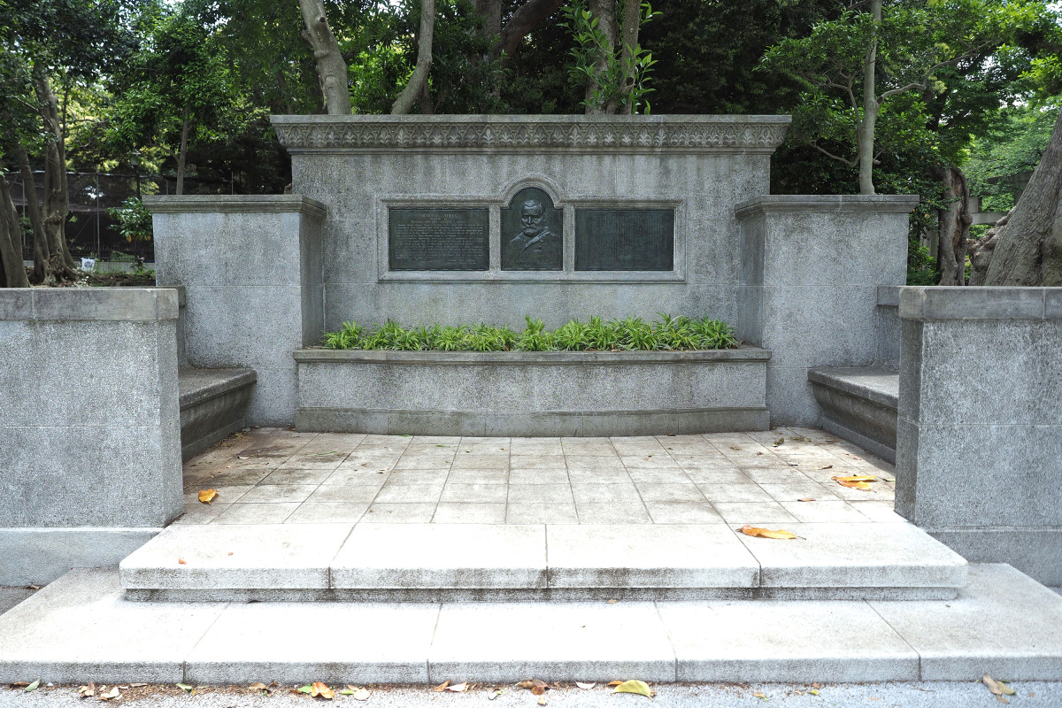 上野公園のグラント将軍植樹碑